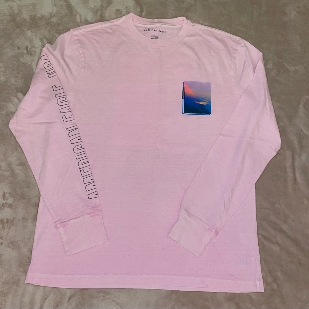 American Eagle Long sleeve shirt graphic size XS color pink like new